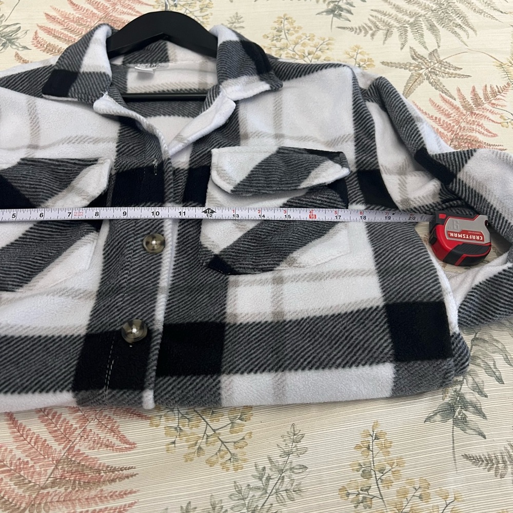 just be Black and White Plaid Flannel Shacket - Picture 7 of 7